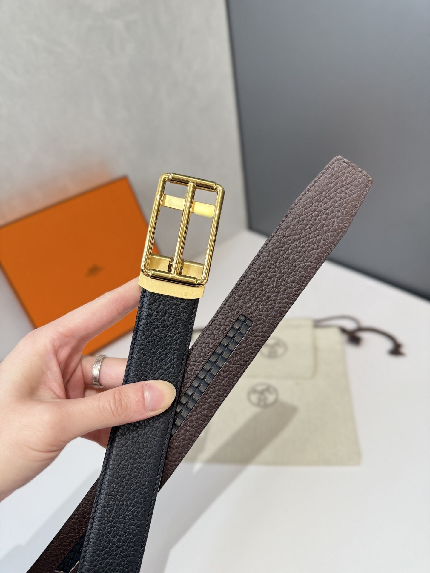 Luxury Black Pebbled Leather Belt with Elegant Gold Buckle