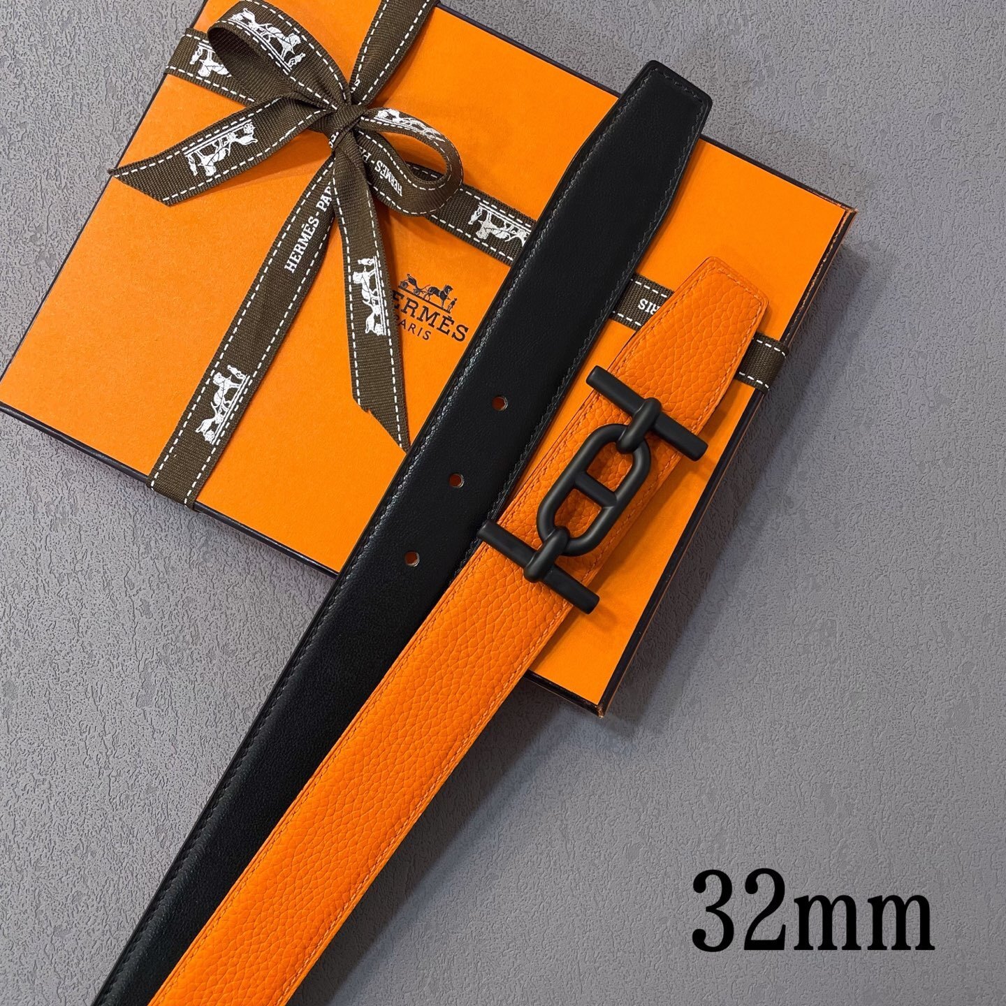 Hermès Men's Reversible Leather Belt with Matte Black Buckle