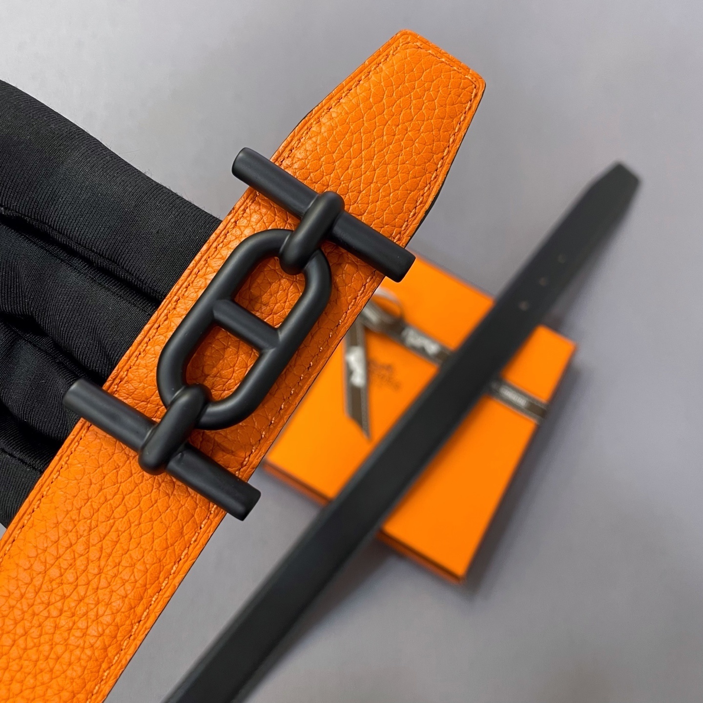 Hermès Men's Reversible Leather Belt with Matte Black Buckle