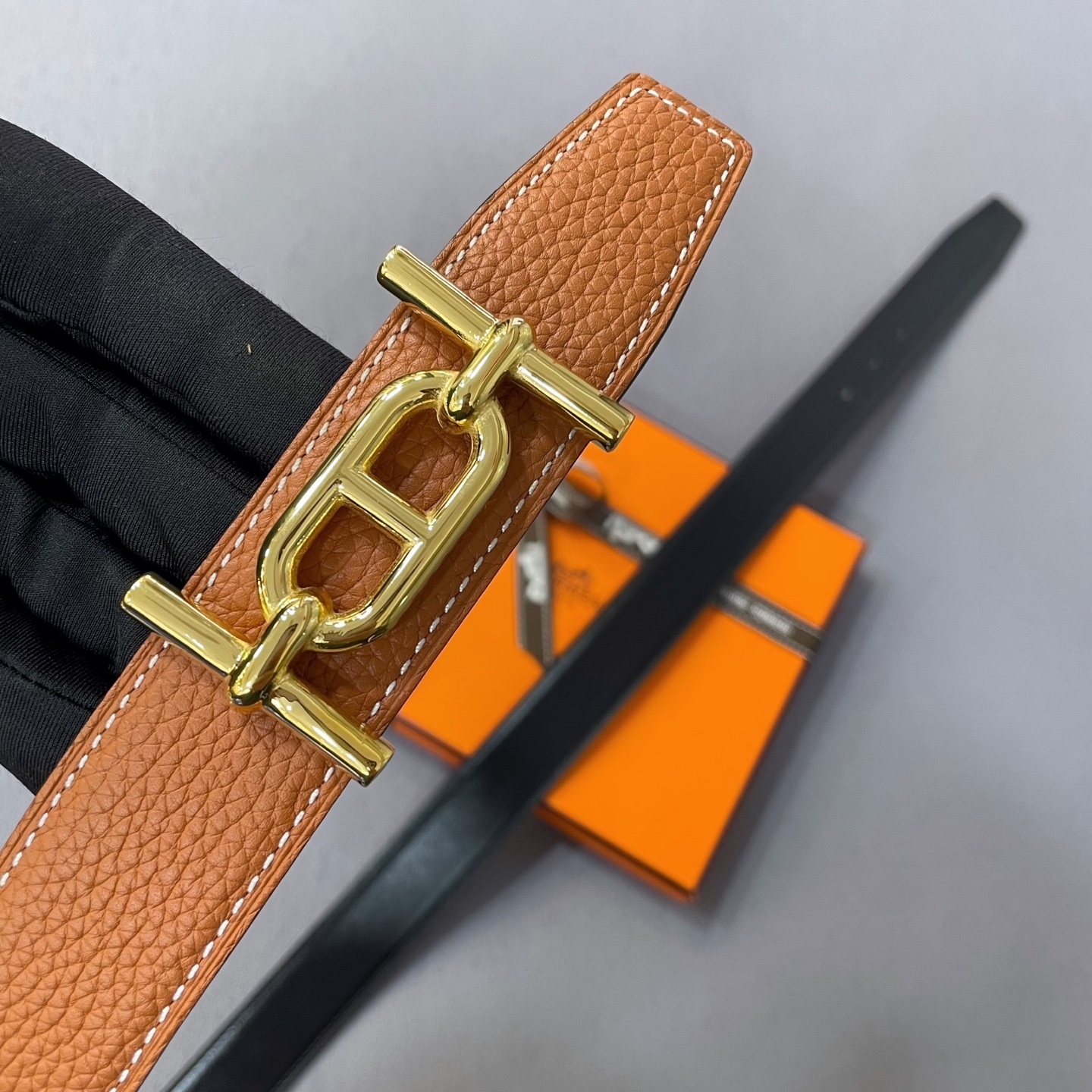 Premium Orange Leather Belt with Gold-Tone Link Buckle - Luxury Gift