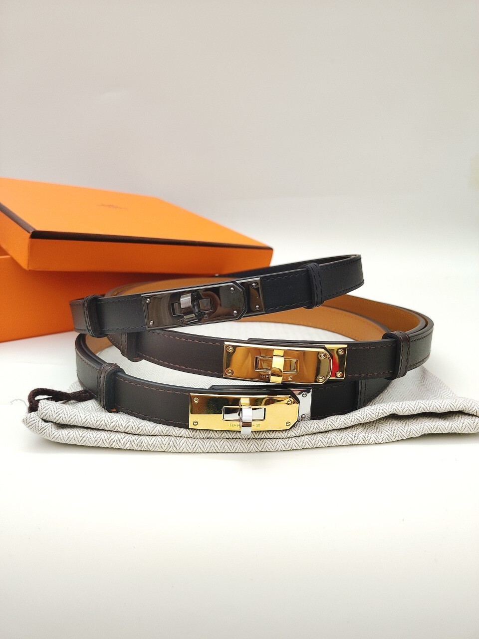 Hermès Kelly Belt 18mm Dark Brown Leather with Gold-Plated Buckle