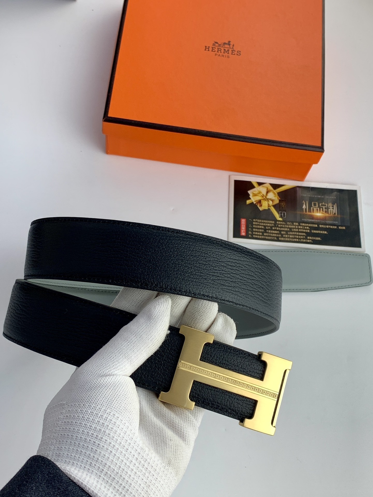 Hermes Men's Luxury Belt with Gold H Buckle - Classic Black Leather