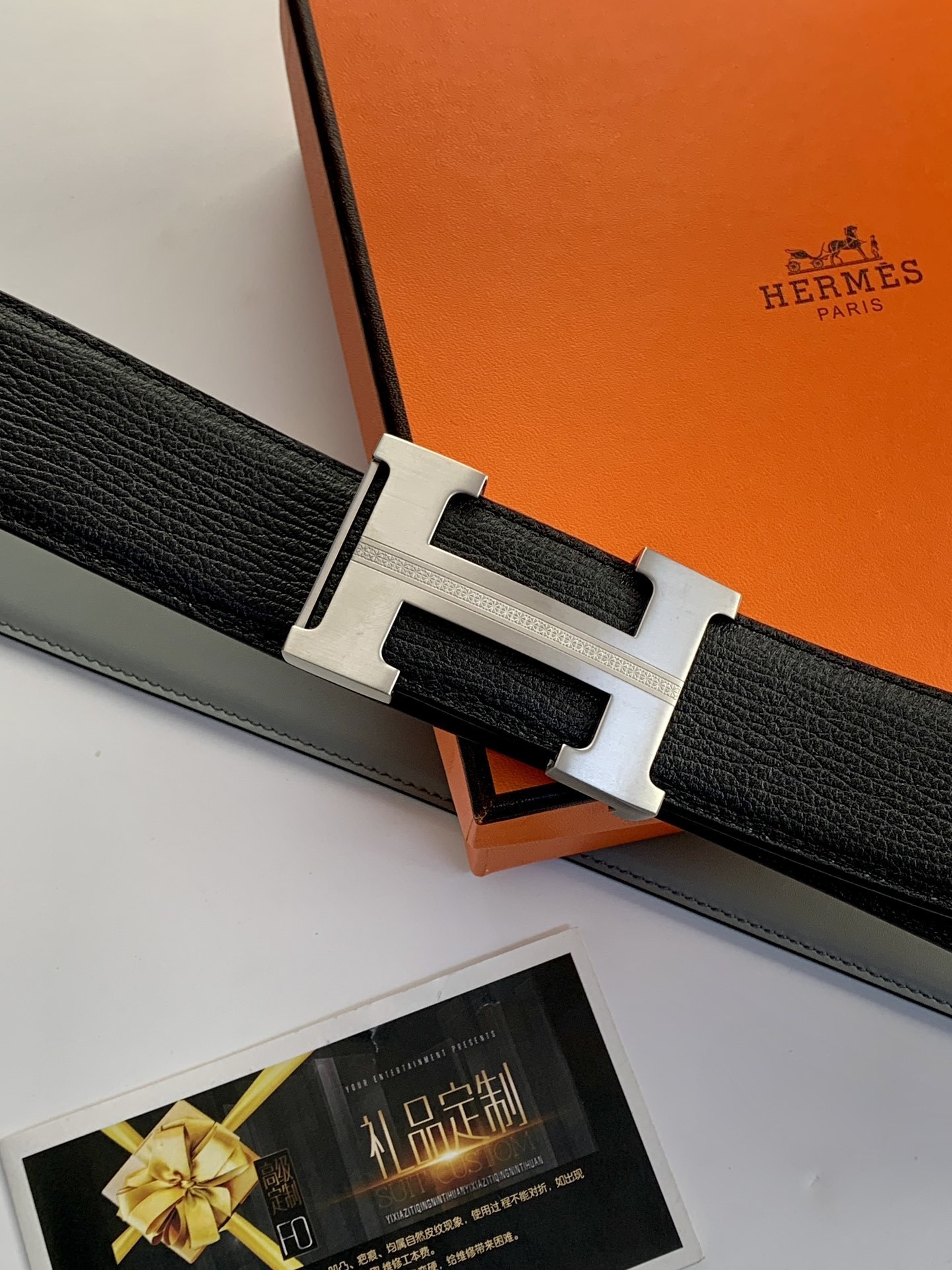Luxury Reversible H Buckle Leather Belt - Black & Grey for Men