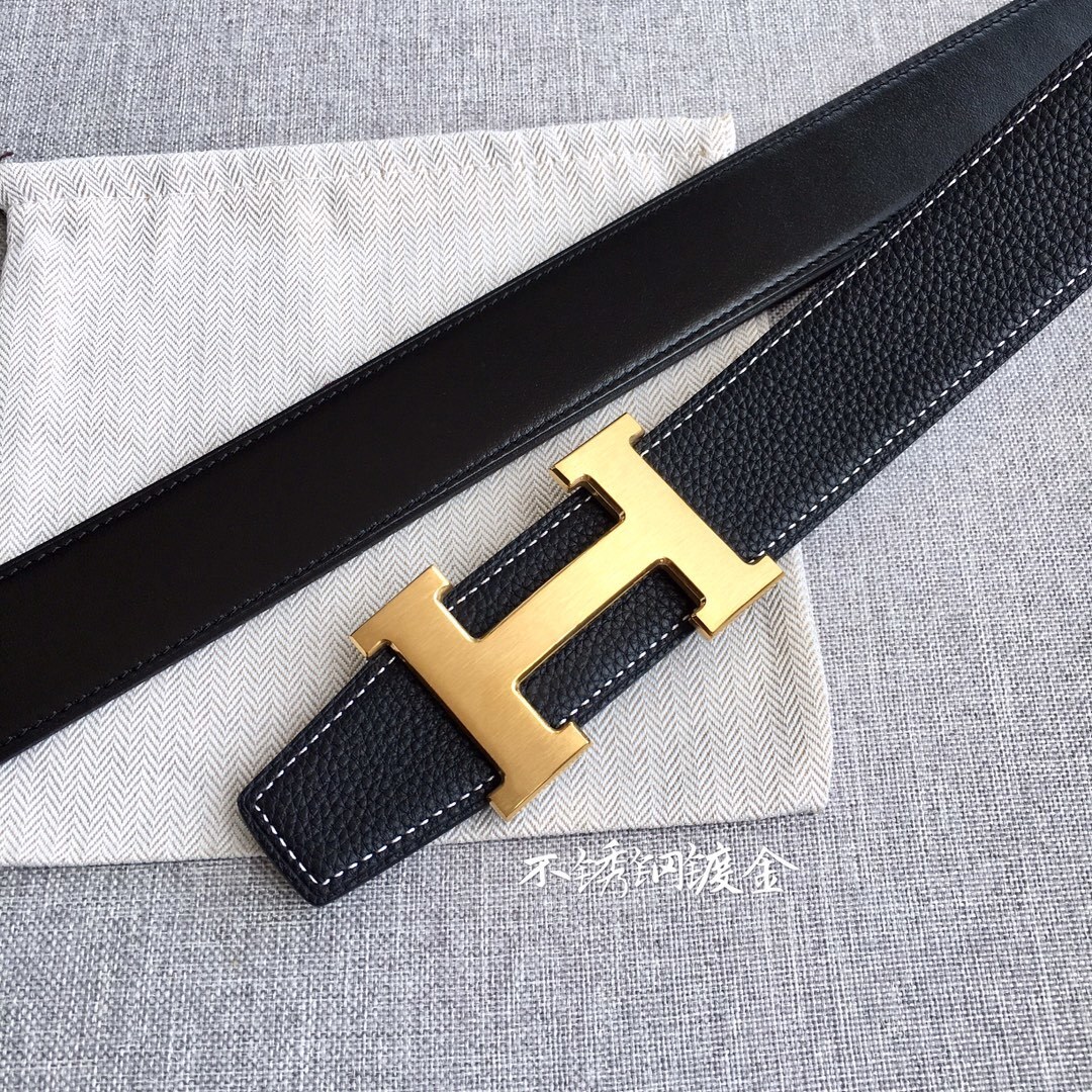 Hermes 3.8cm Togo Leather Reversible Belt with Gold H Buckle