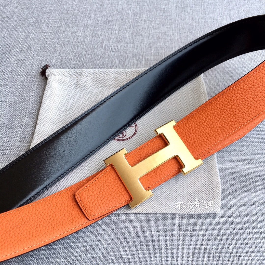 Hermes 3.8cm Togo Leather Reversible Belt with Gold H Buckle