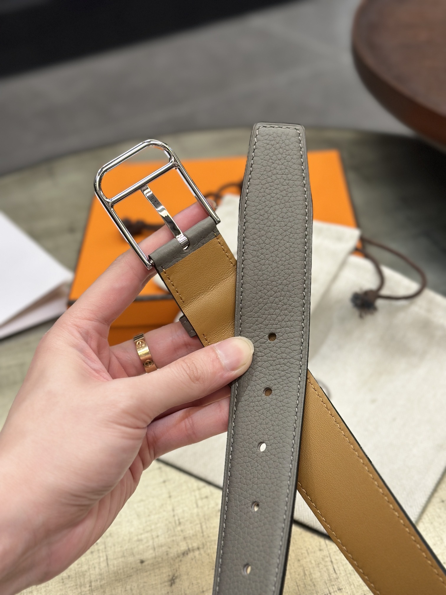 Hermès Romain 35 Belt in Grey Leather with Silver Buckle