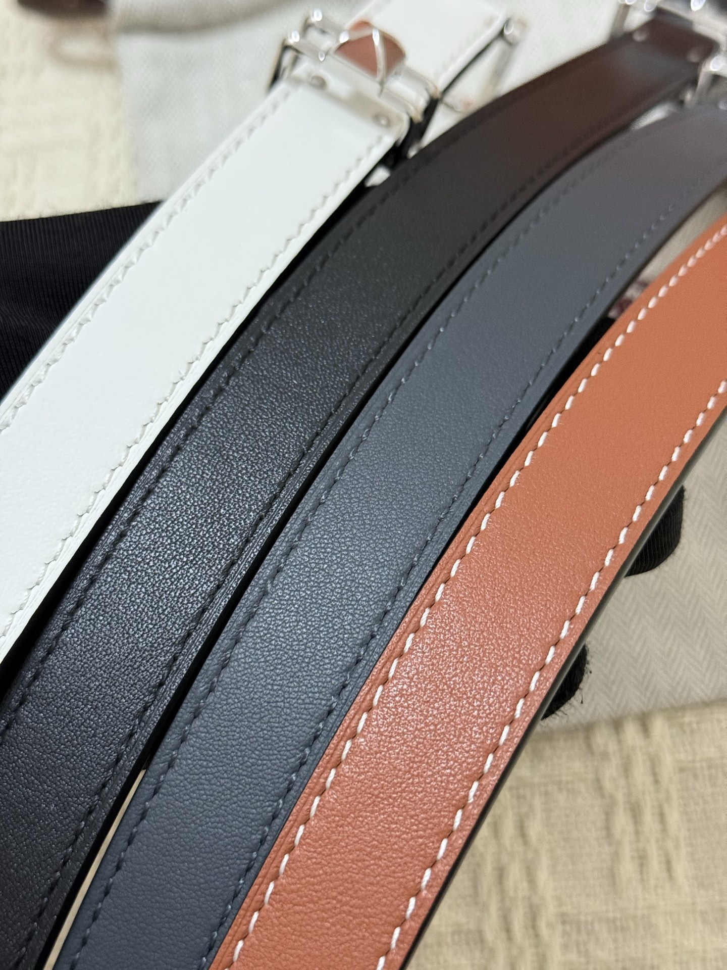 Hermès Kelly 18 Belt - Reversible Epsom Leather Gold Buckle