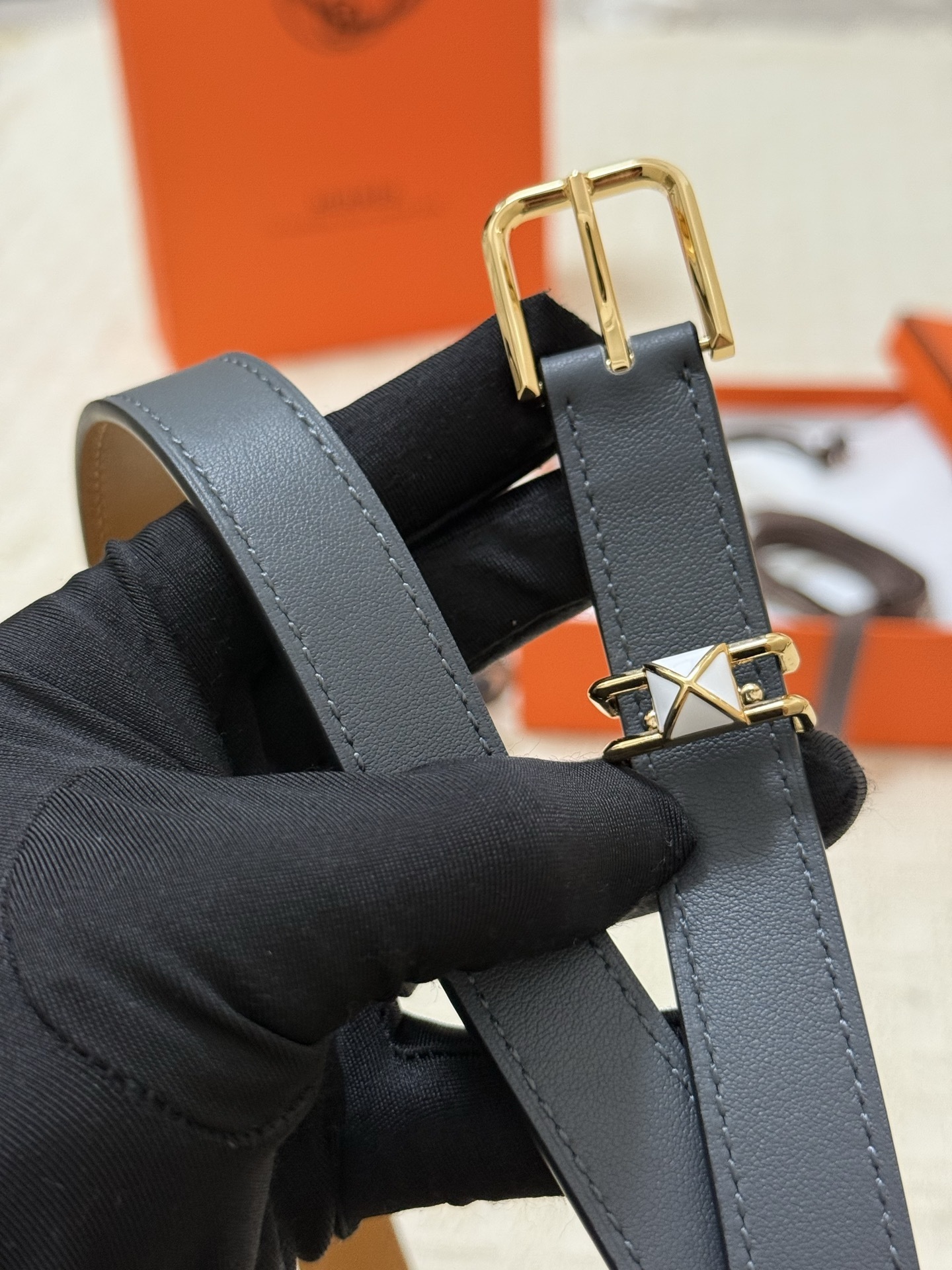 Luxury Hermes Leather Belt for Women - Gold Buckle Black/Brown