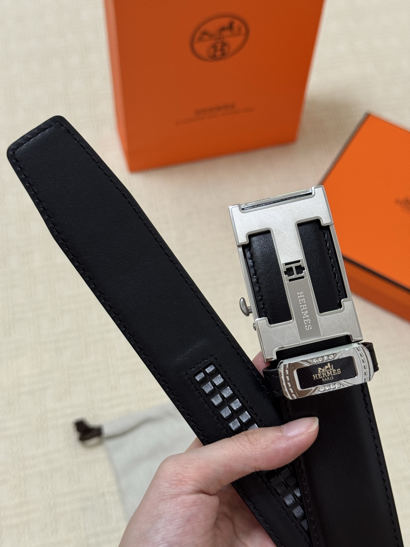 Hermes Men's Premium Black Leather Belt with Silver H Buckle