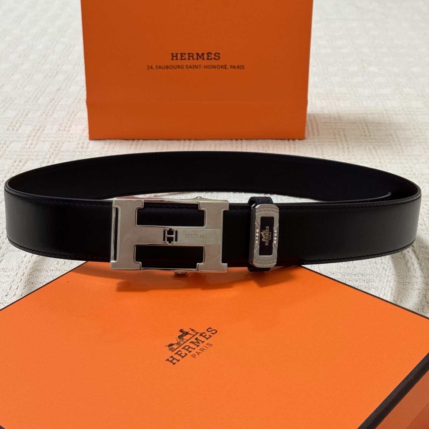 Hermes Men's Premium Black Leather Belt with Silver H Buckle