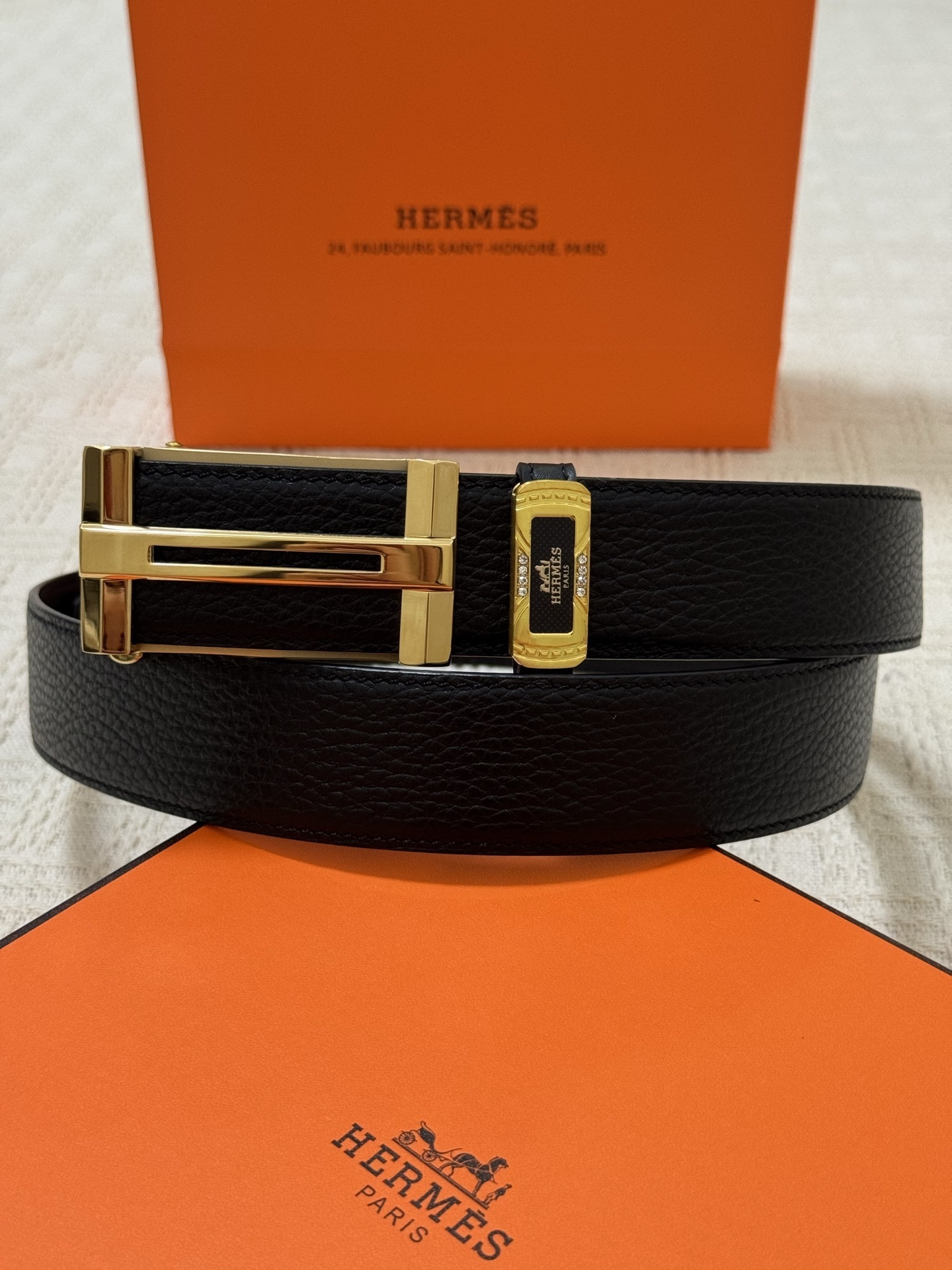Hermes Men's Black Pebbled Leather Belt with Gold Buckle - Luxury Gift