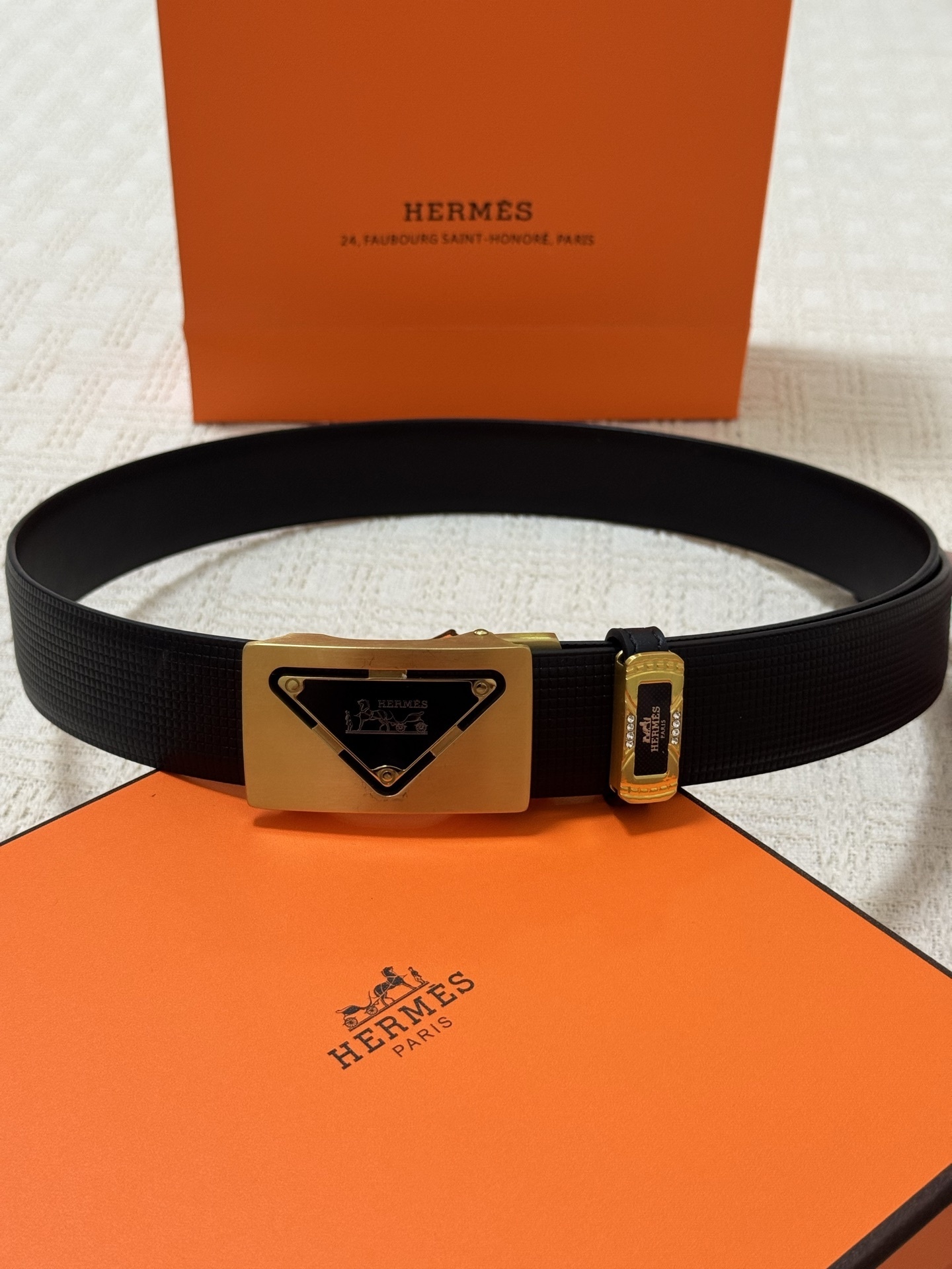 Hermès Men's Black Textured Leather Belt with Gold Triangle Buckle