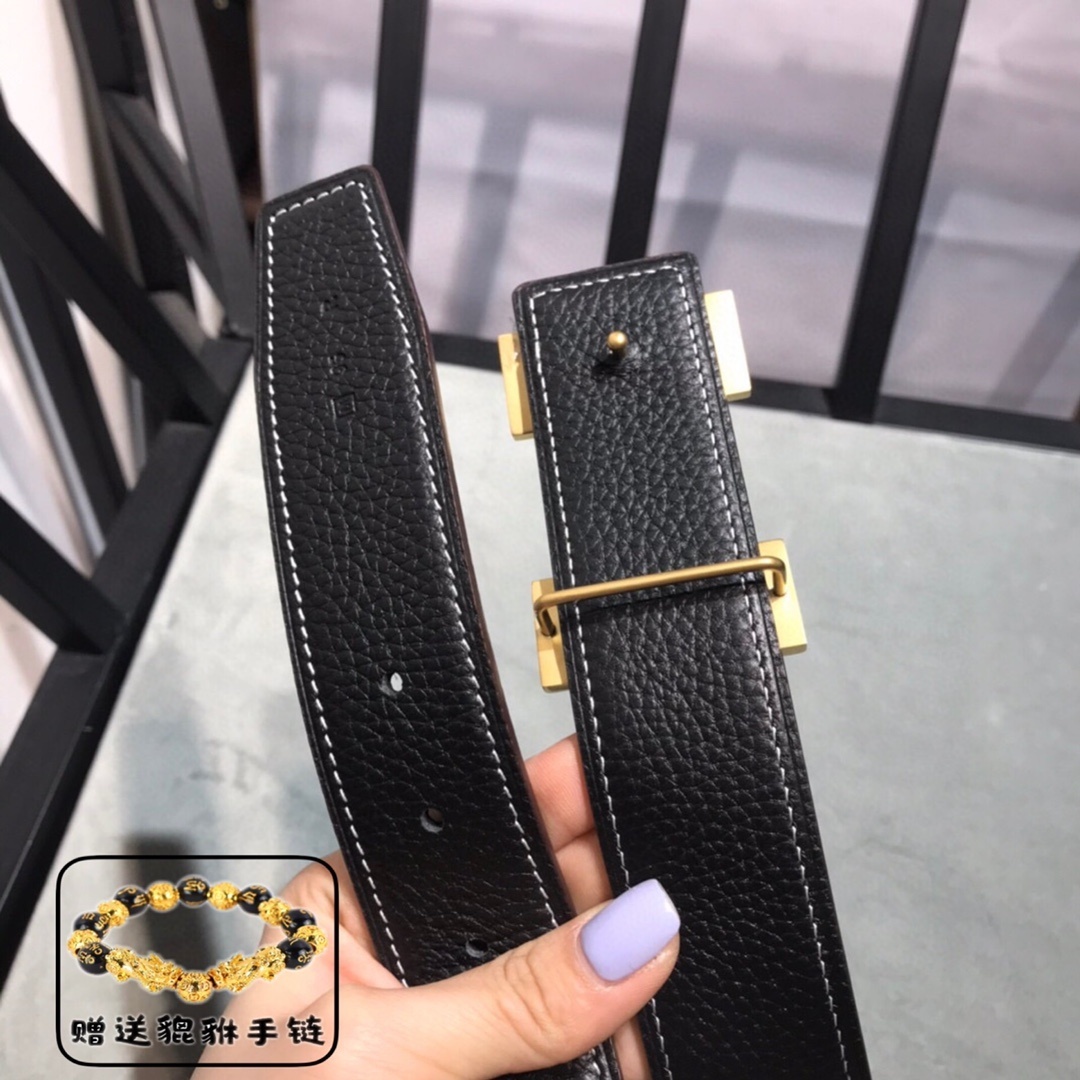 Premium Men's Leather Belt Gold H Buckle - Includes Free Bracelet