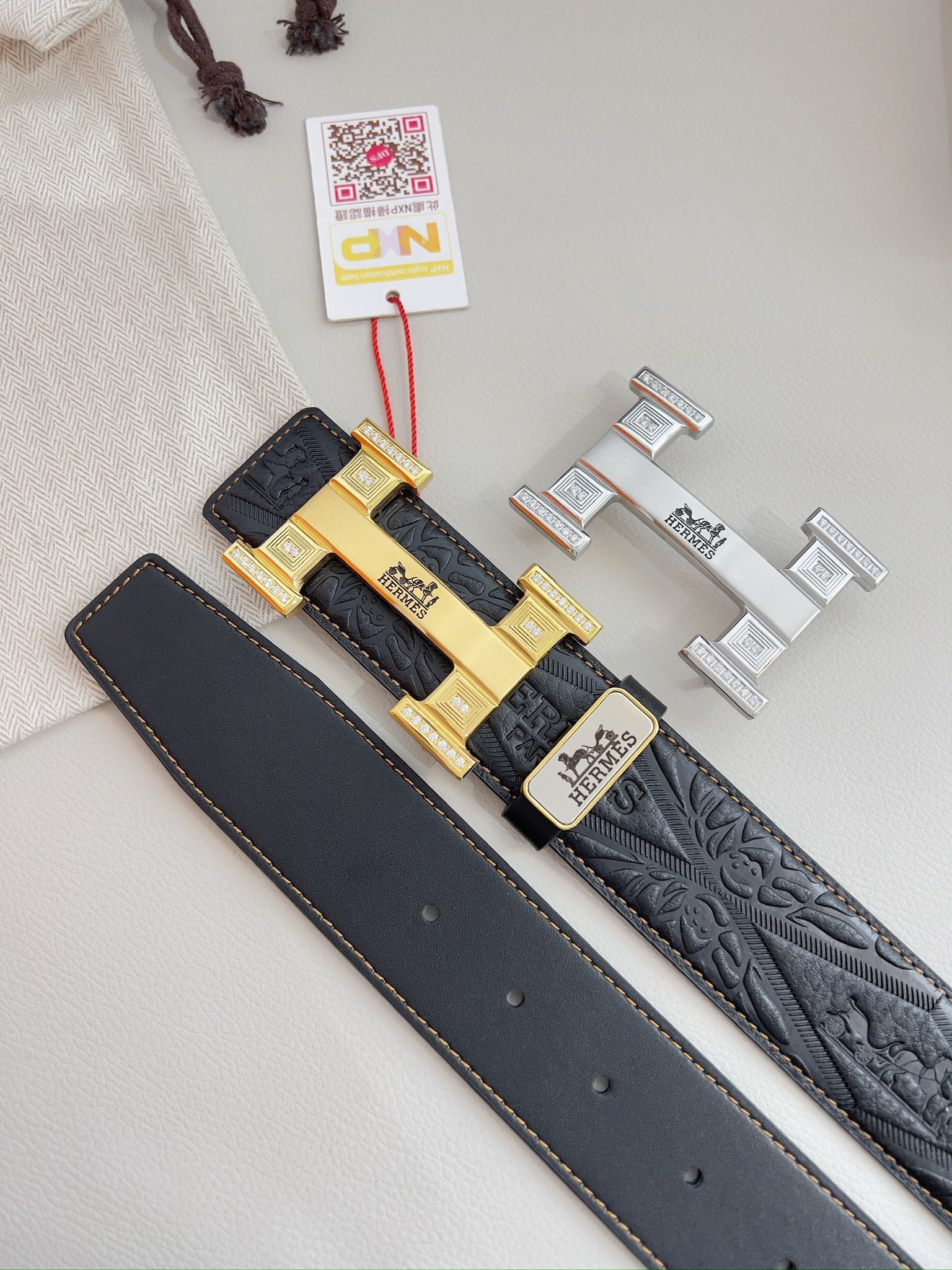 Hermès Black Embossed Leather Belt - Gold H Buckle with Crystals