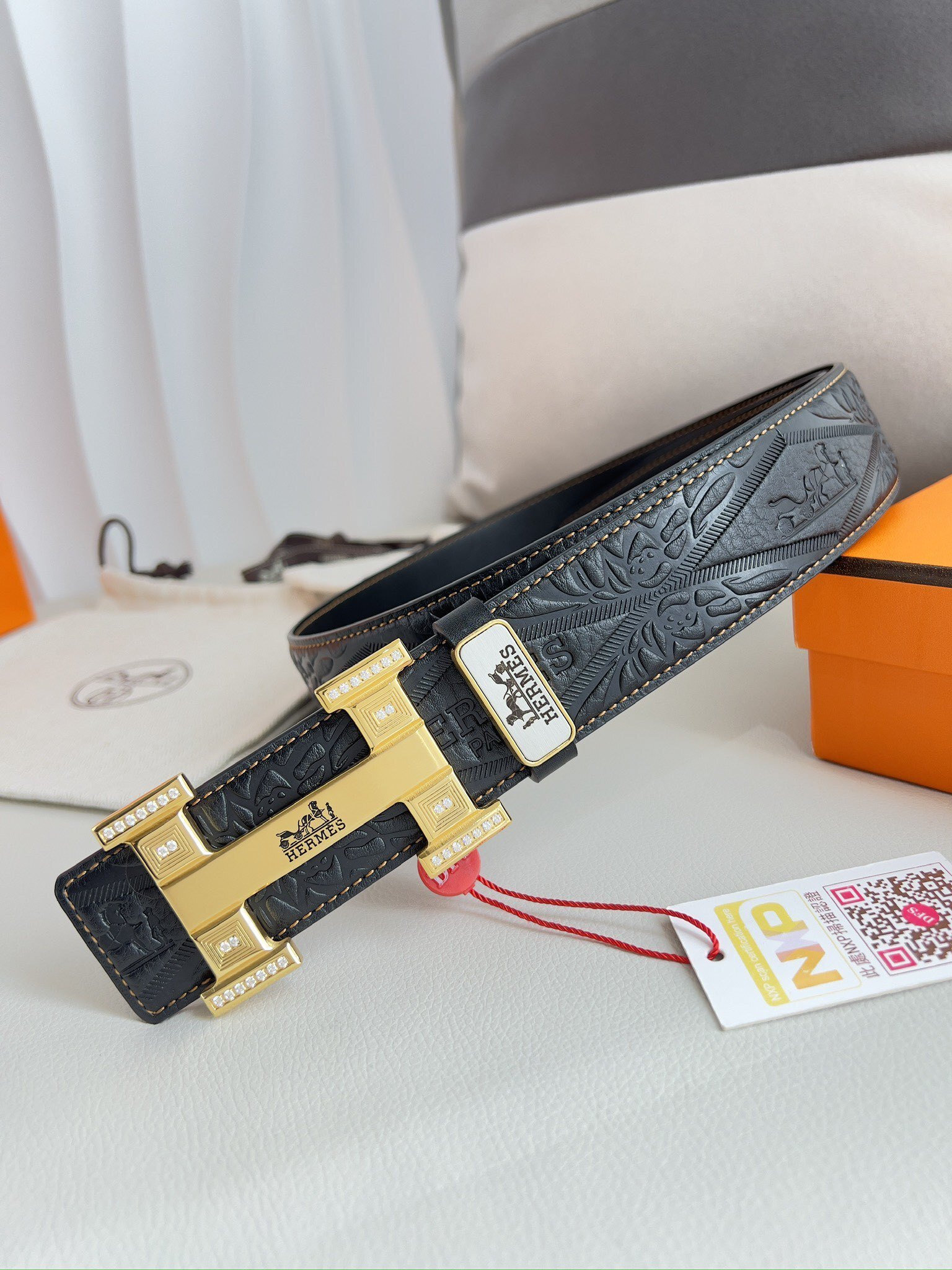 Hermès Black Embossed Leather Belt – Gold H Buckle with Crystals