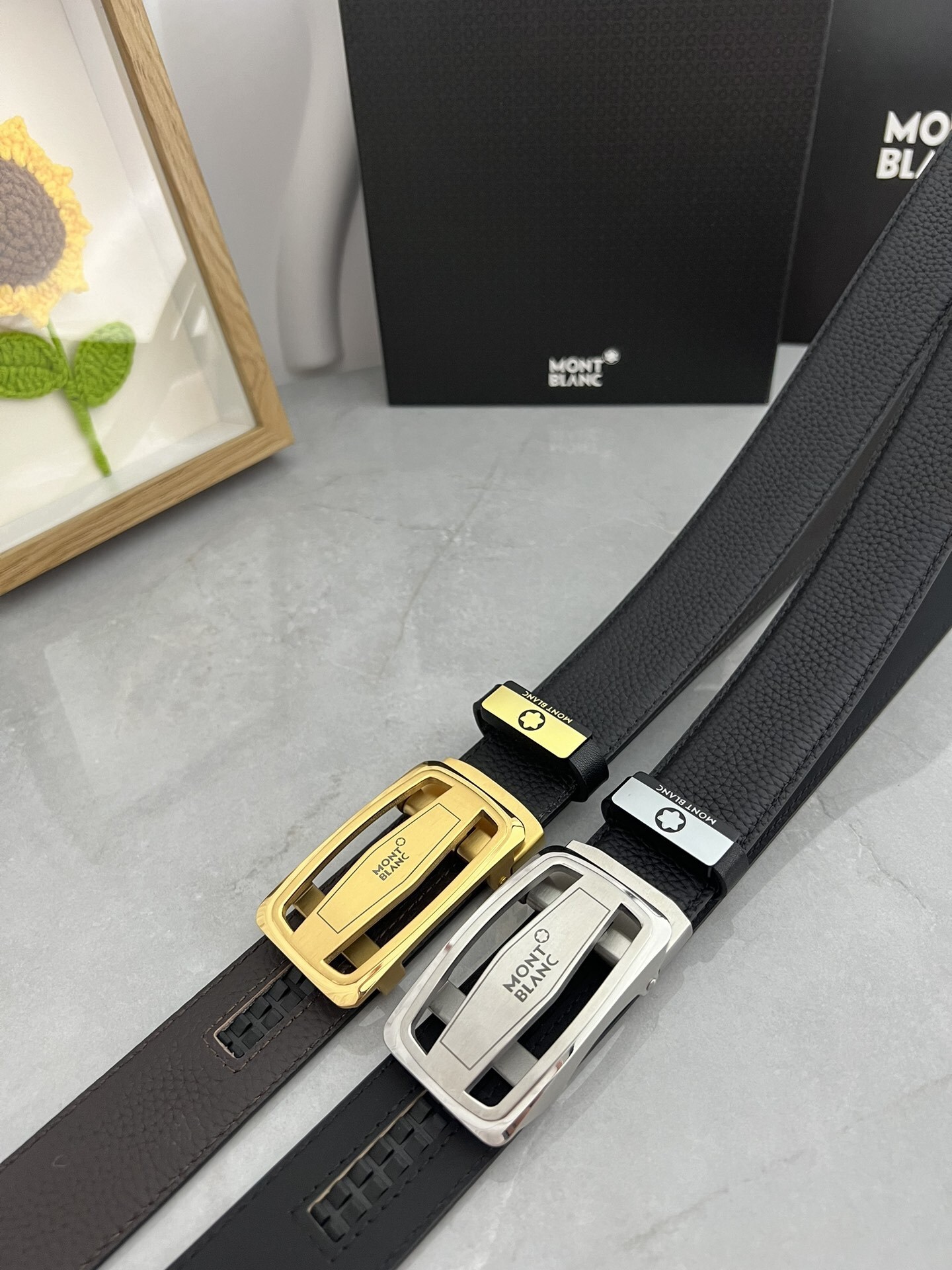 Montblanc Men's Luxury Black Grained Leather Belt - Automatic Buckle