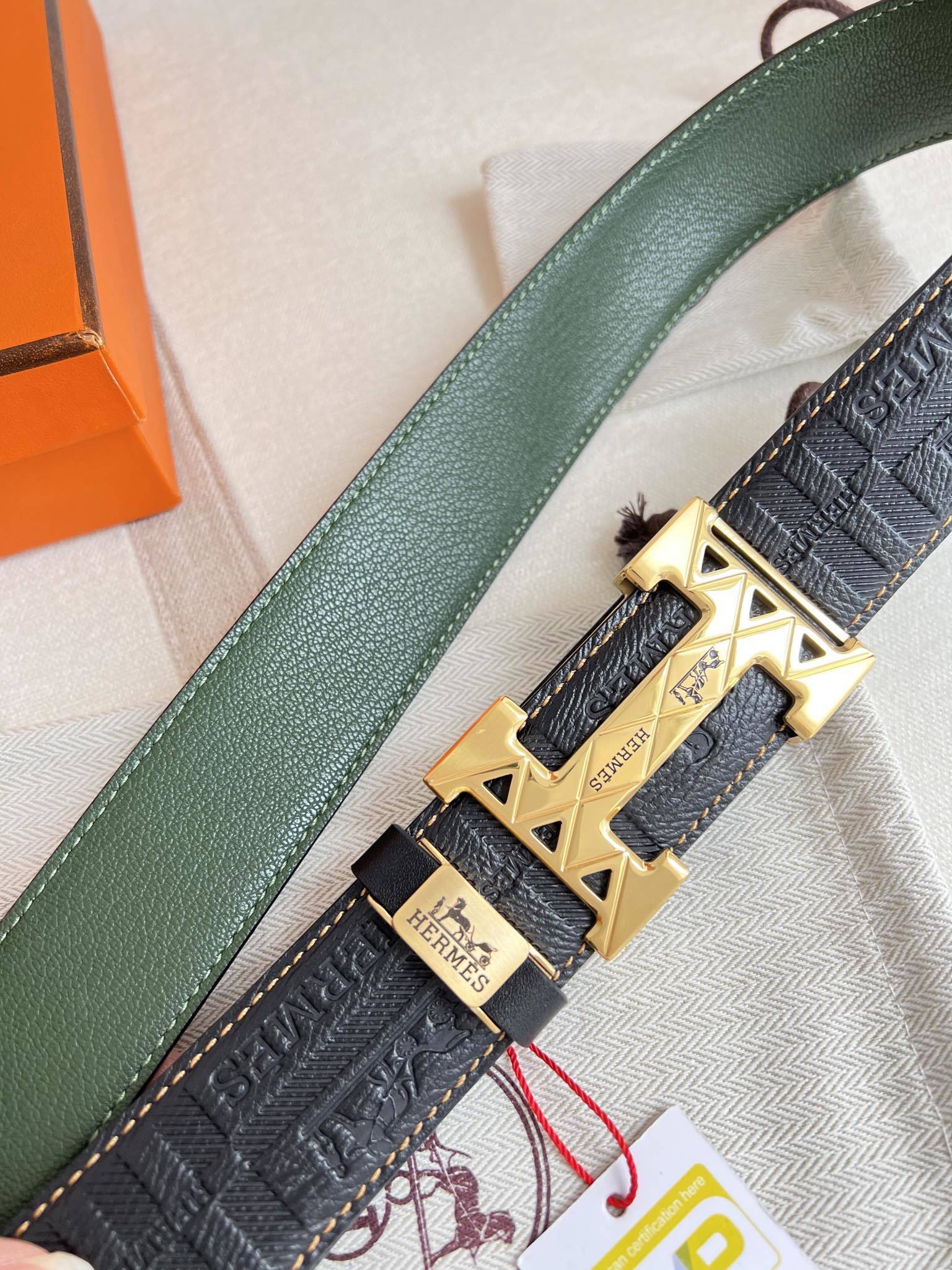 Luxury Hermès Men's Leather Belt with Embossed Logo & Gold H Buckle
