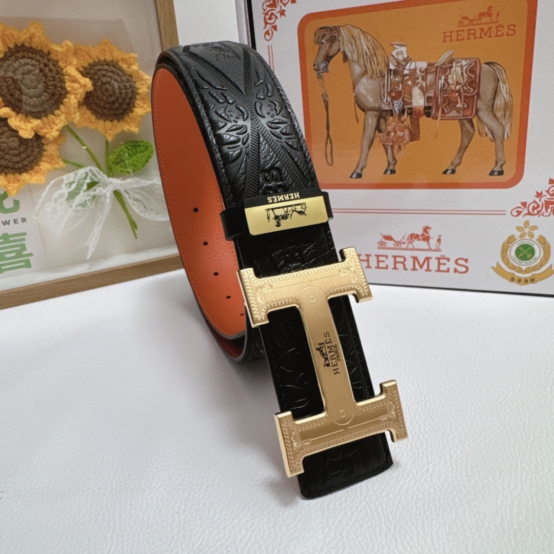 Hermes Luxury Reversible Embossed Leather Belt with Gold H Buckle