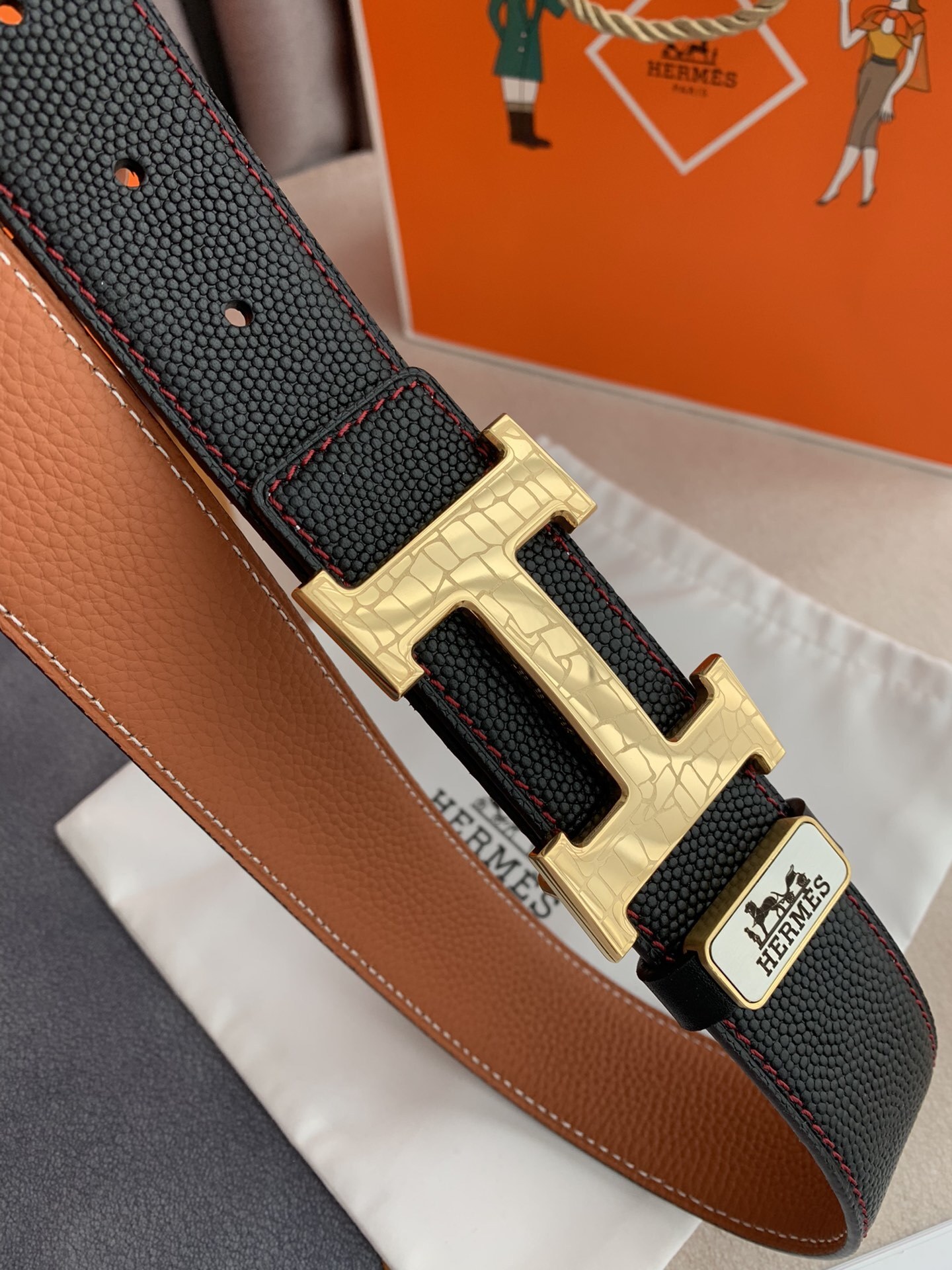 Luxury H Buckle Leather Belt - Gold Crocodile Pattern Buckle