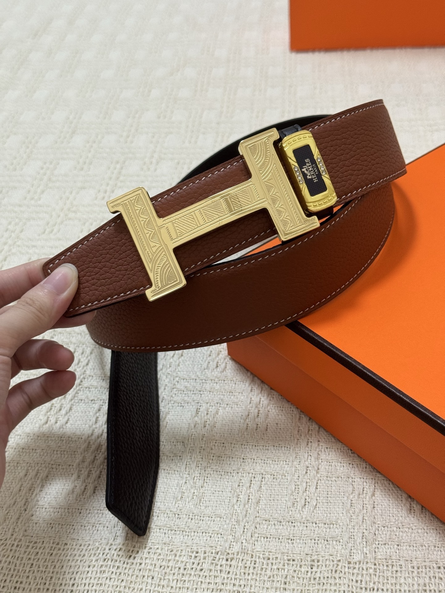 Hermes Reversible Leather Belt with Engraved Gold H Buckle