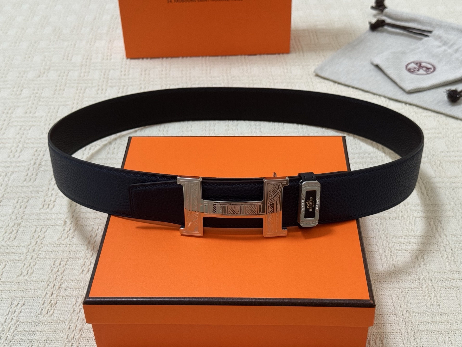 Premium Men's Leather Belt with Engraved Silver H Buckle