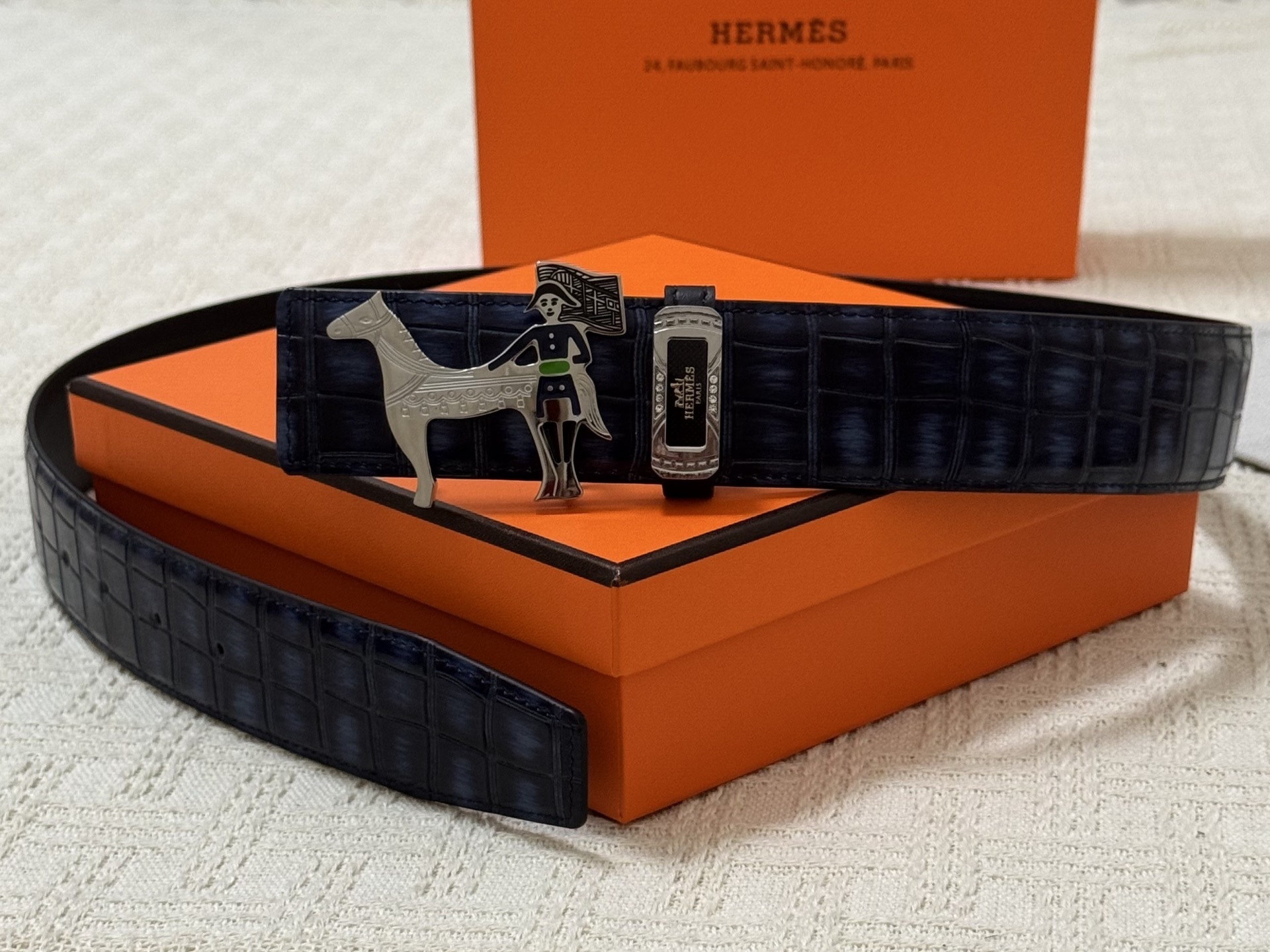 Hermès Men's Blue Crocodile Embossed Leather Belt with Horse Buckle