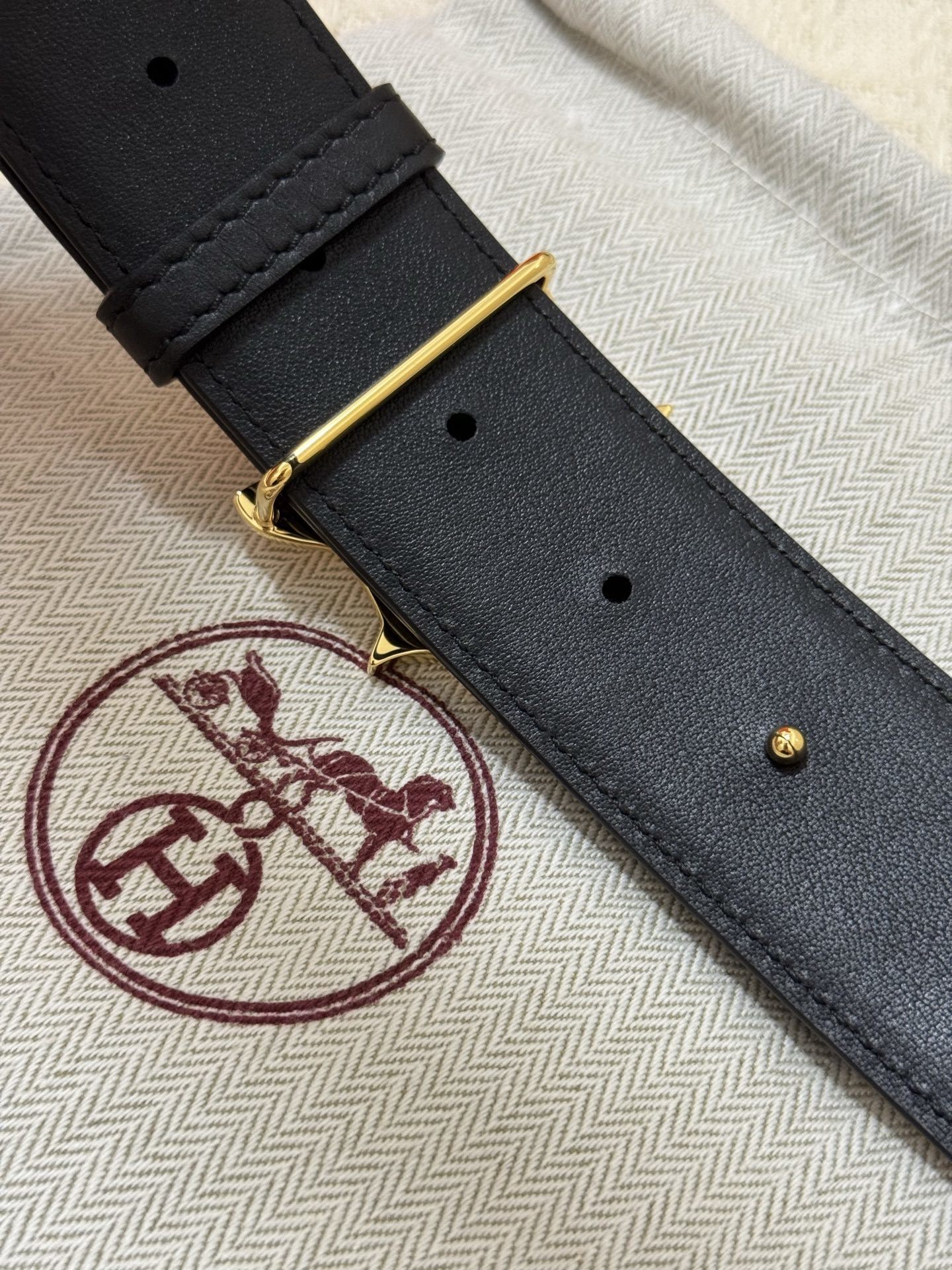 Hermès Men's Crocodile Leather Belt with Gold Horse Head Buckle