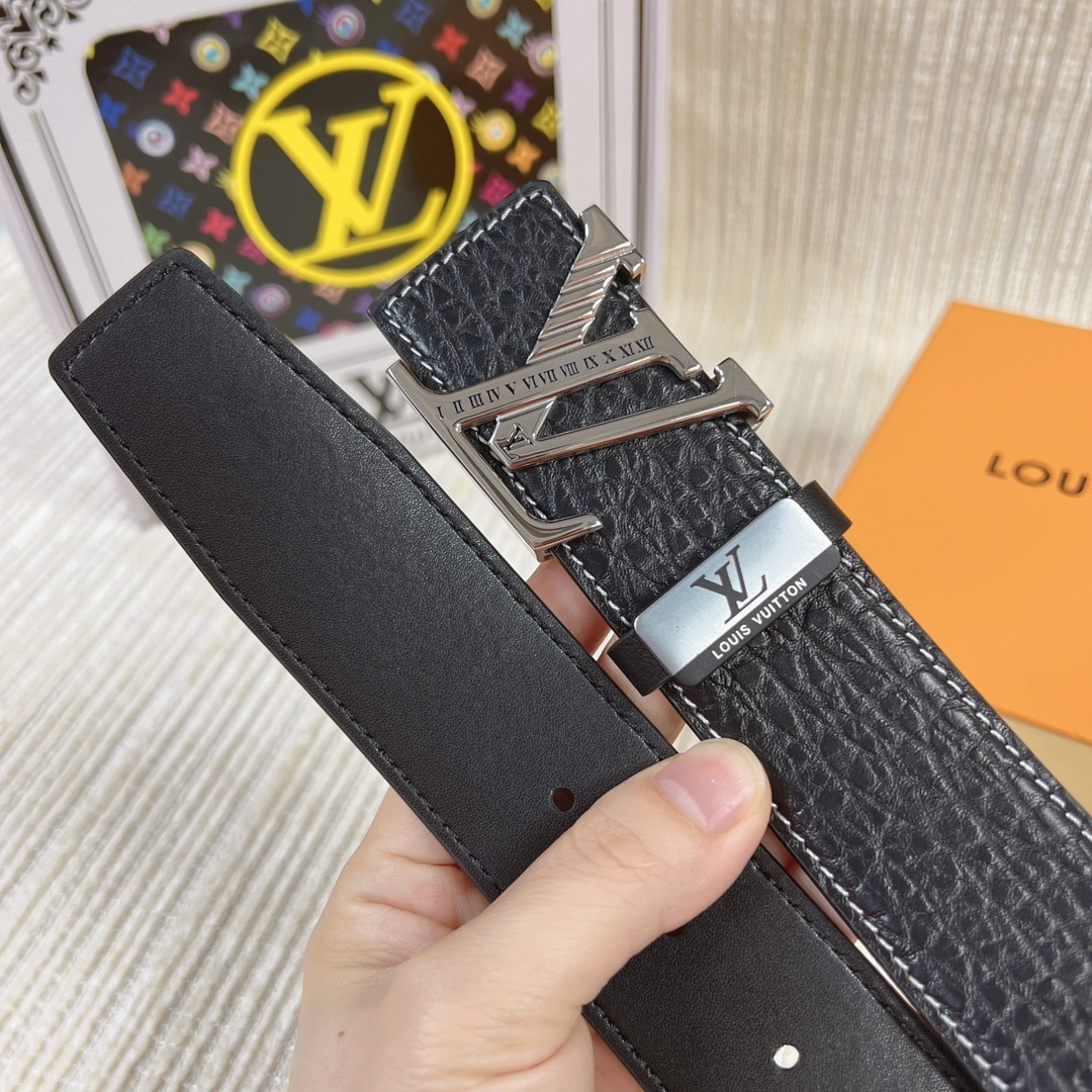 LV Men's Pebbled Leather Belt with Initial Buckle - Gold & Silver