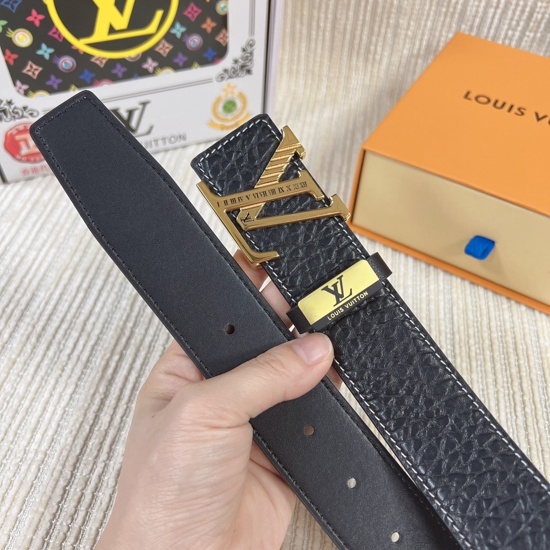LV Men's Pebbled Leather Belt with Initial Buckle - Gold & Silver