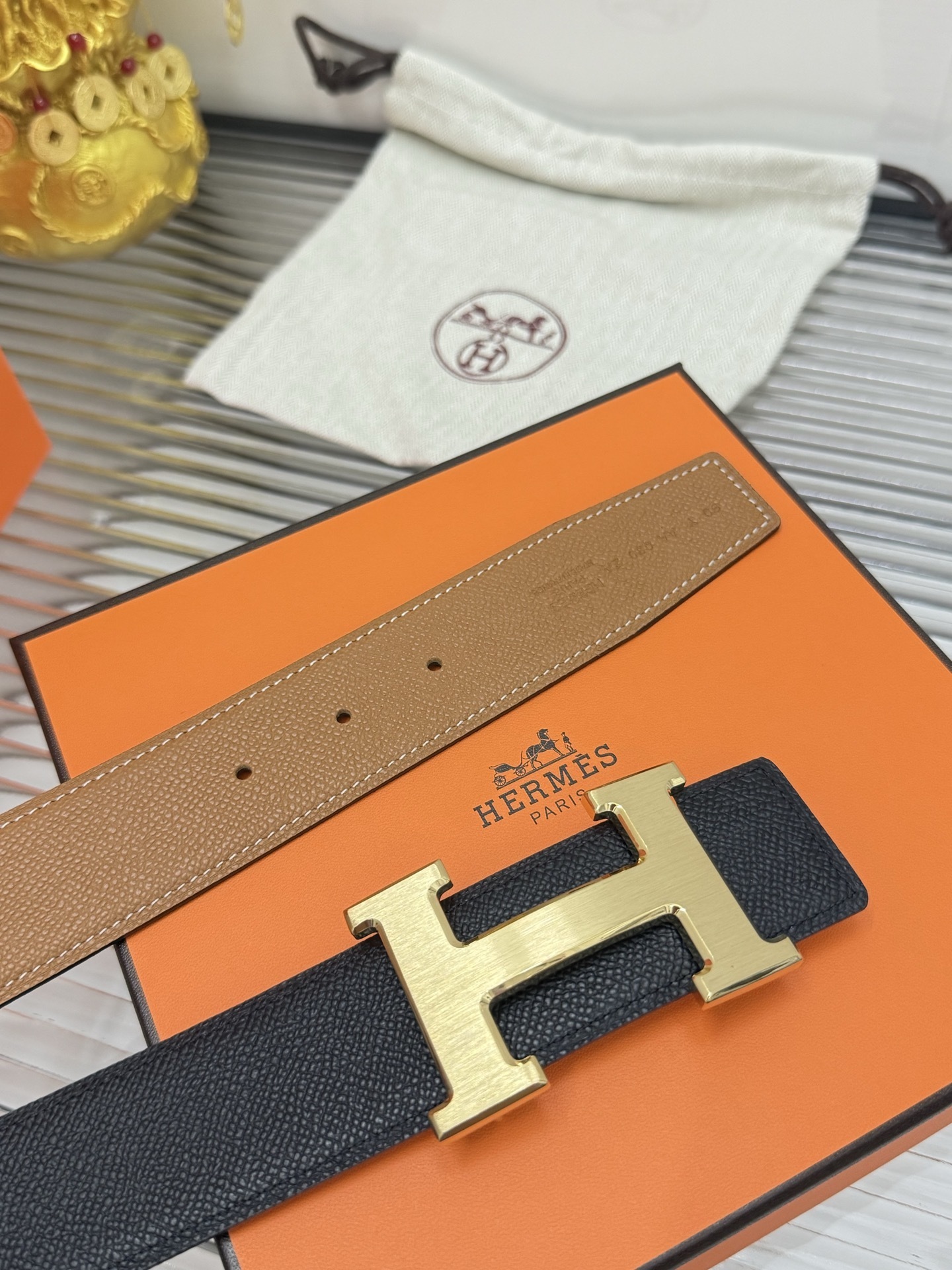 Premium Luxury Black Leather Belt with Gold H Buckle