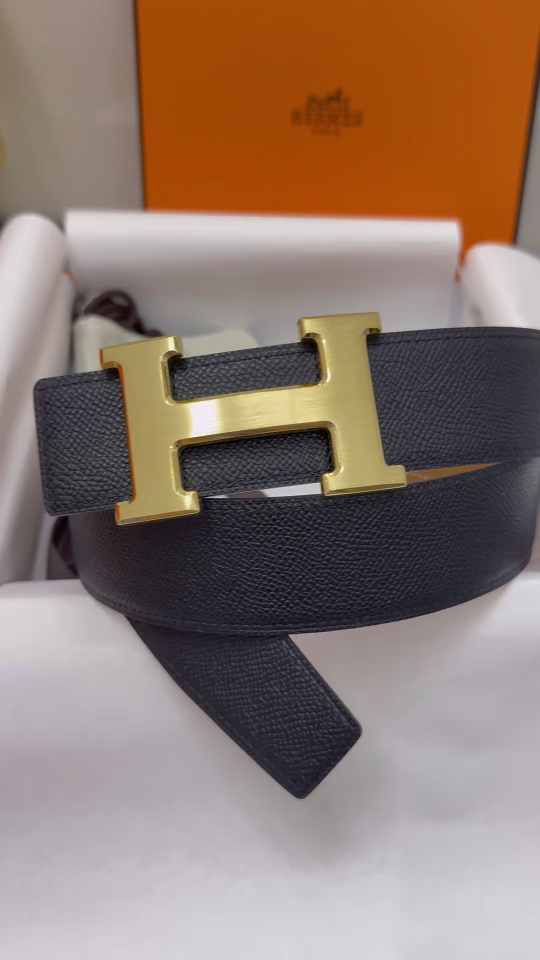 Hermès Classic H Buckle Leather Belt – Gold Hardware