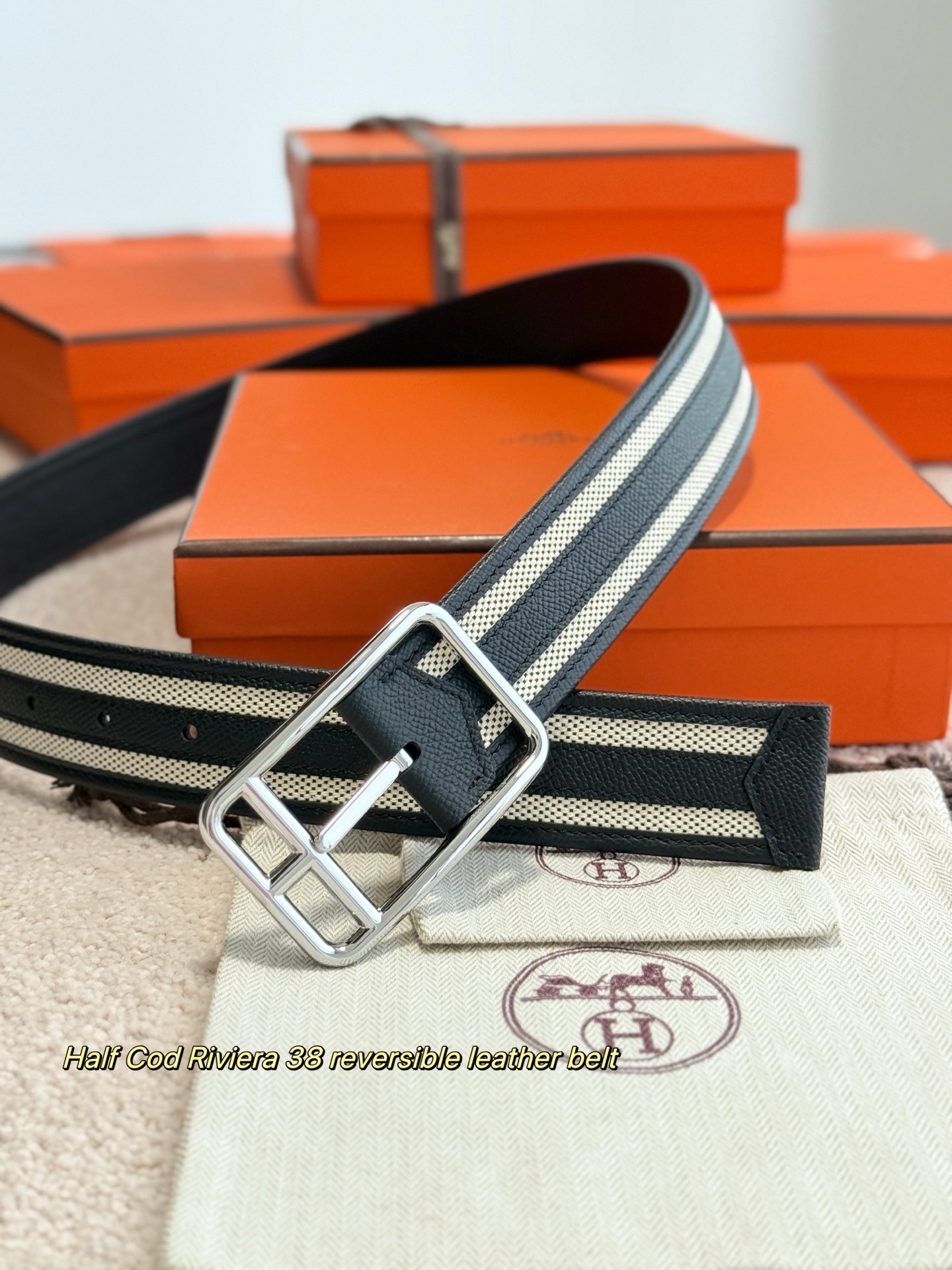 Hermès Half Cod Riviera 38 Reversible Leather Belt - Luxury Accessory