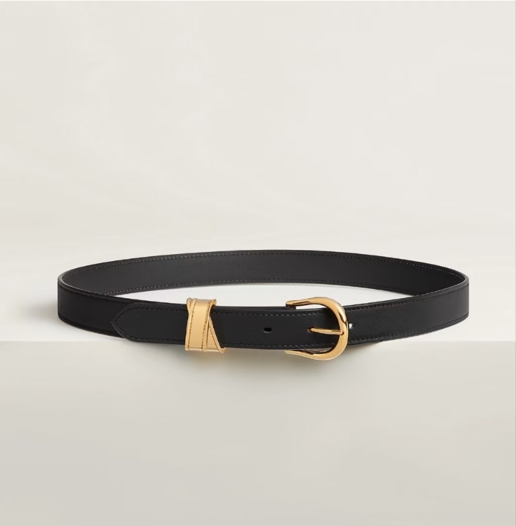 Luxury Tan Leather Belt with Elegant Silver-Tone Buckle