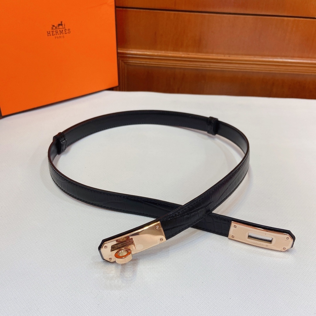 Hermès Kelly Belt - Black Crocodile Leather with Gold Hardware