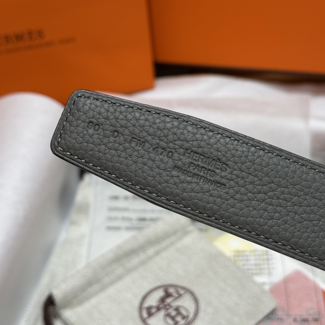 Hermès Reversible Leather Belt with Silver H Buckle - Grey/Black