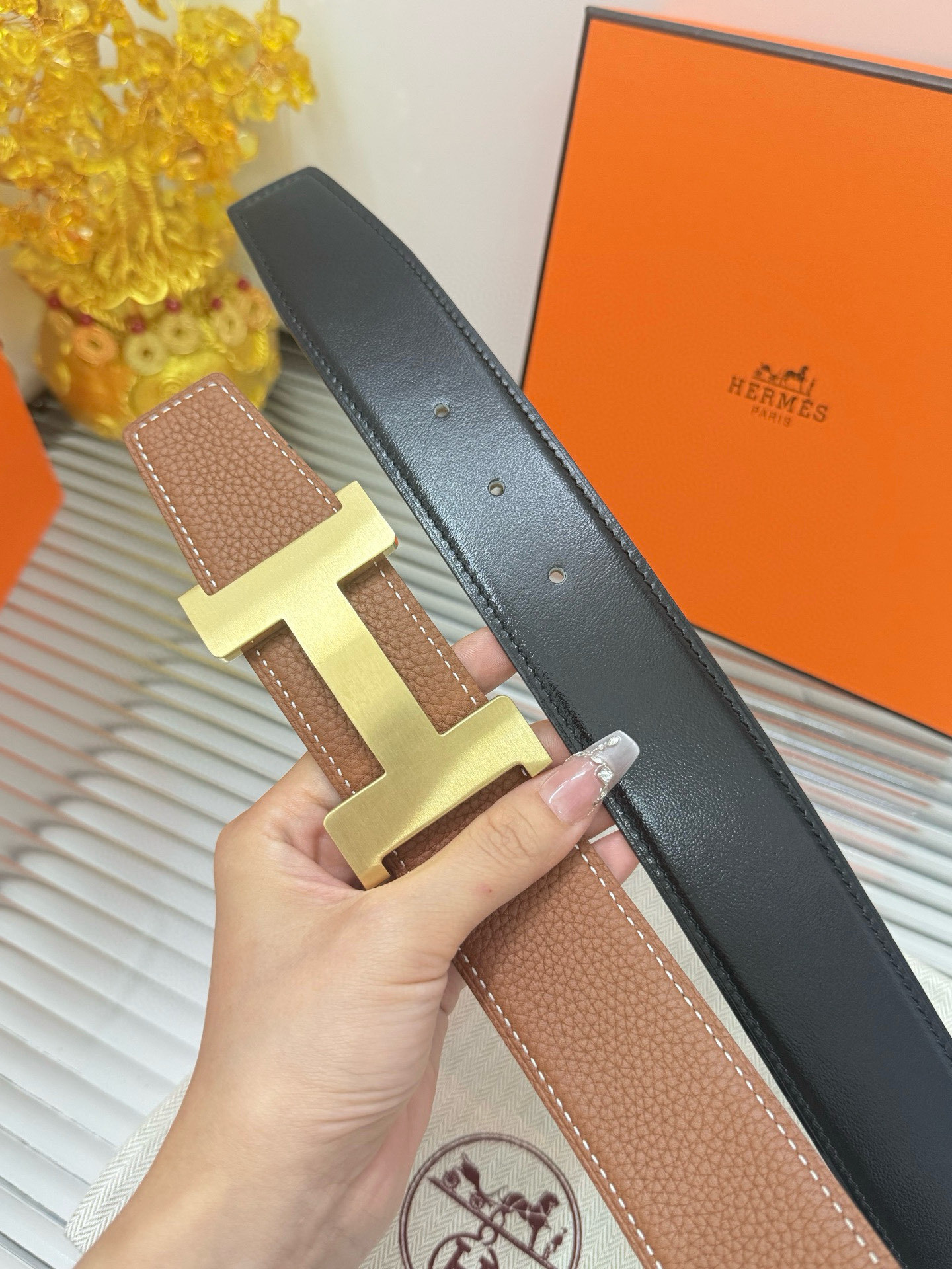 Hermès Reversible H Buckle Leather Belt – Gold Hardware