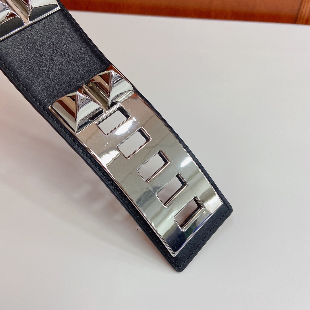 Luxury Black Leather Belt with Silver Studded Hardware