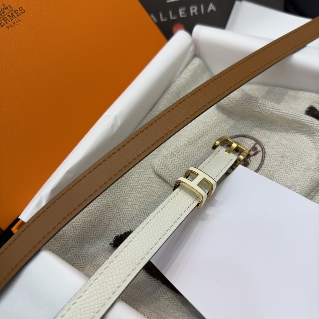 Luxury Women's Thin Leather Belt with Signature H Buckle