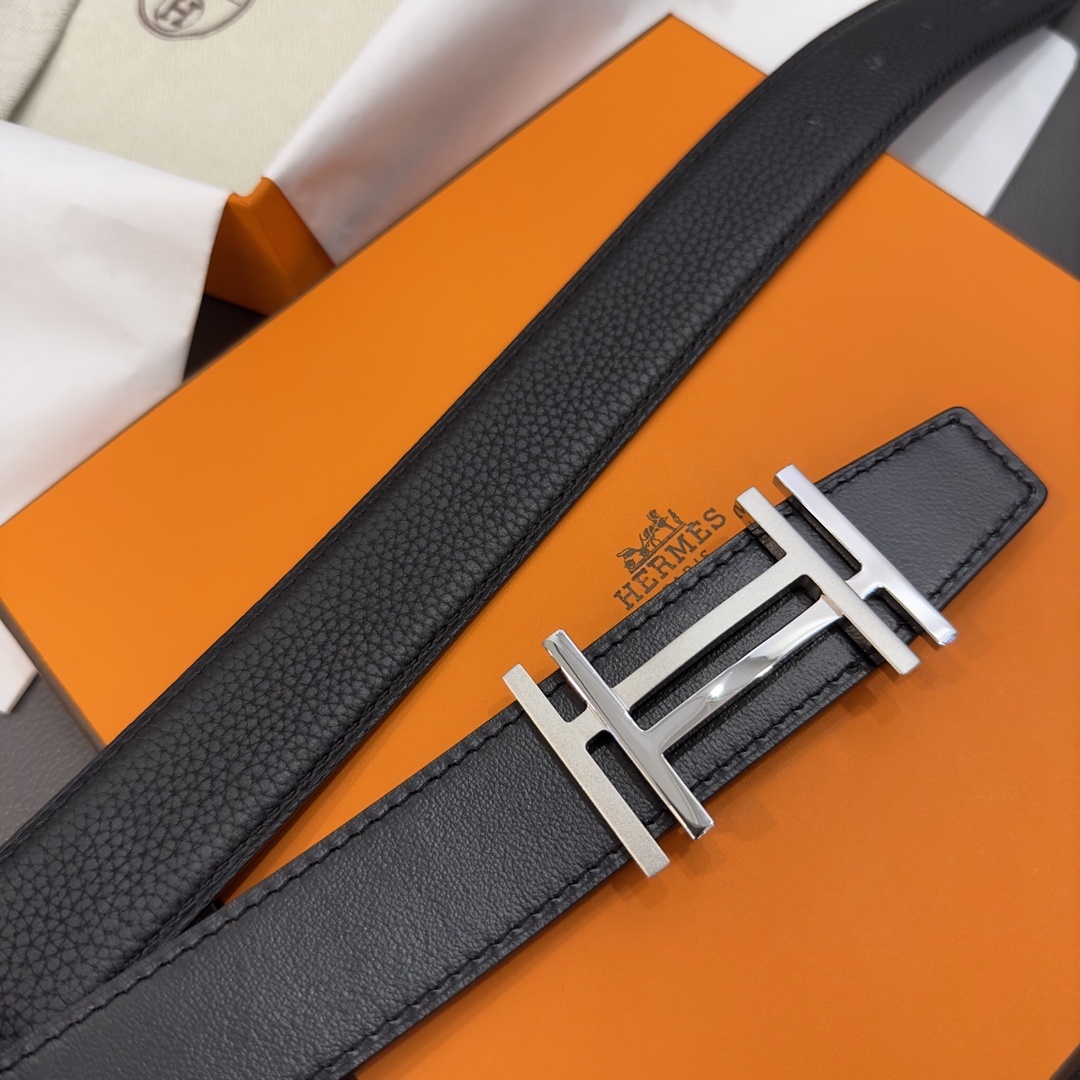 Hermès Black Leather Belt with Brushed Silver H Buckle