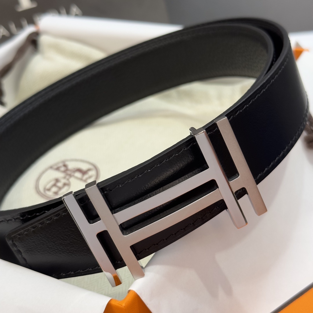 Hermès Black Leather Belt with Brushed Silver H Buckle