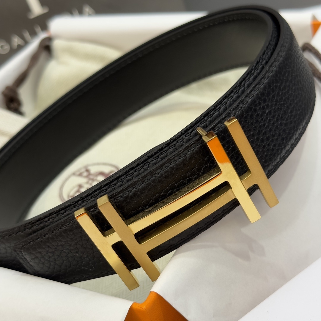 Hermès Men's Belt with Gold H Buckle - Black Grained Leather