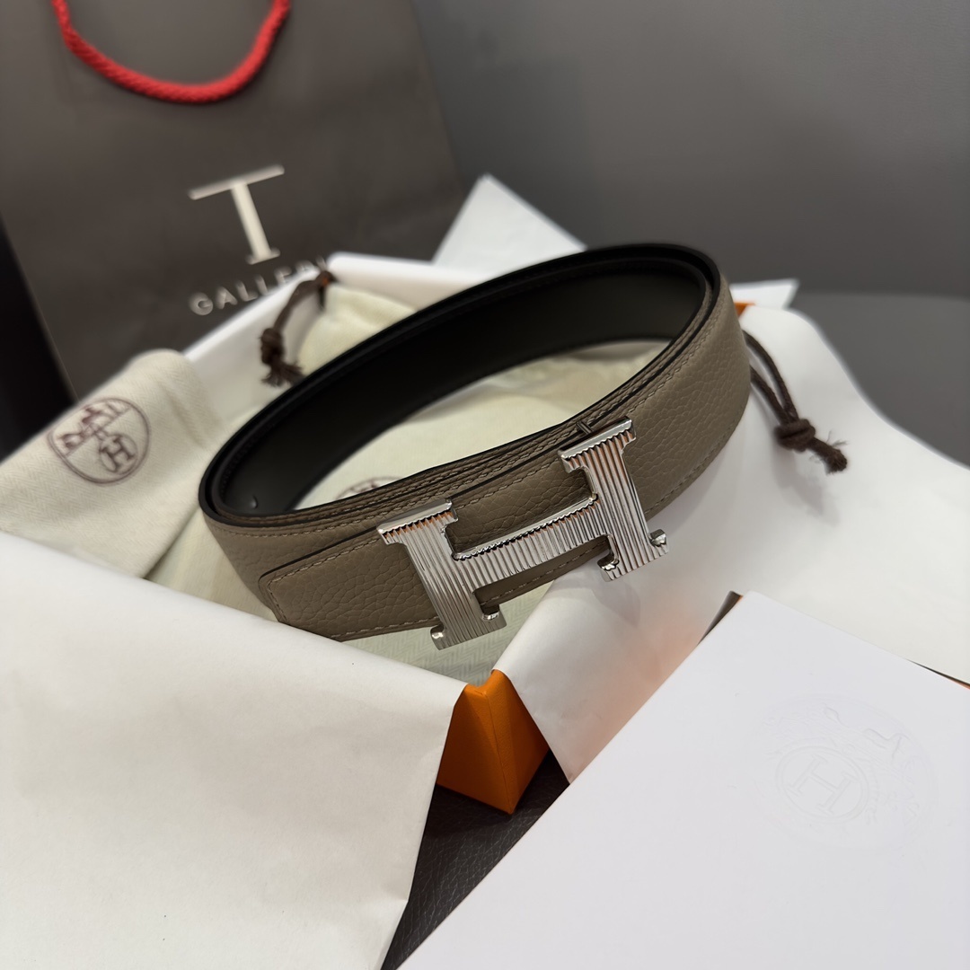 Hermes Reversible Leather Belt with Textured Silver H Buckle