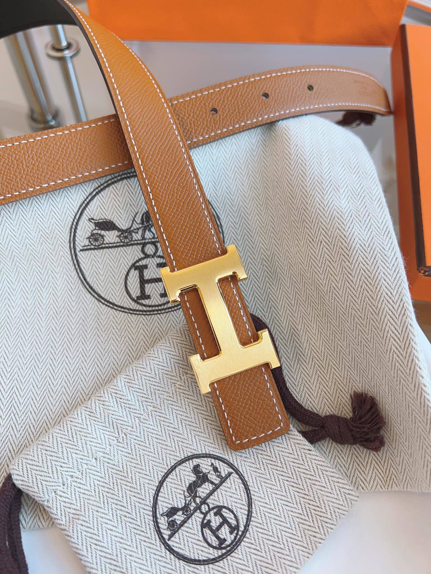 Hermès Reversible Leather Belt with Gold H Buckle