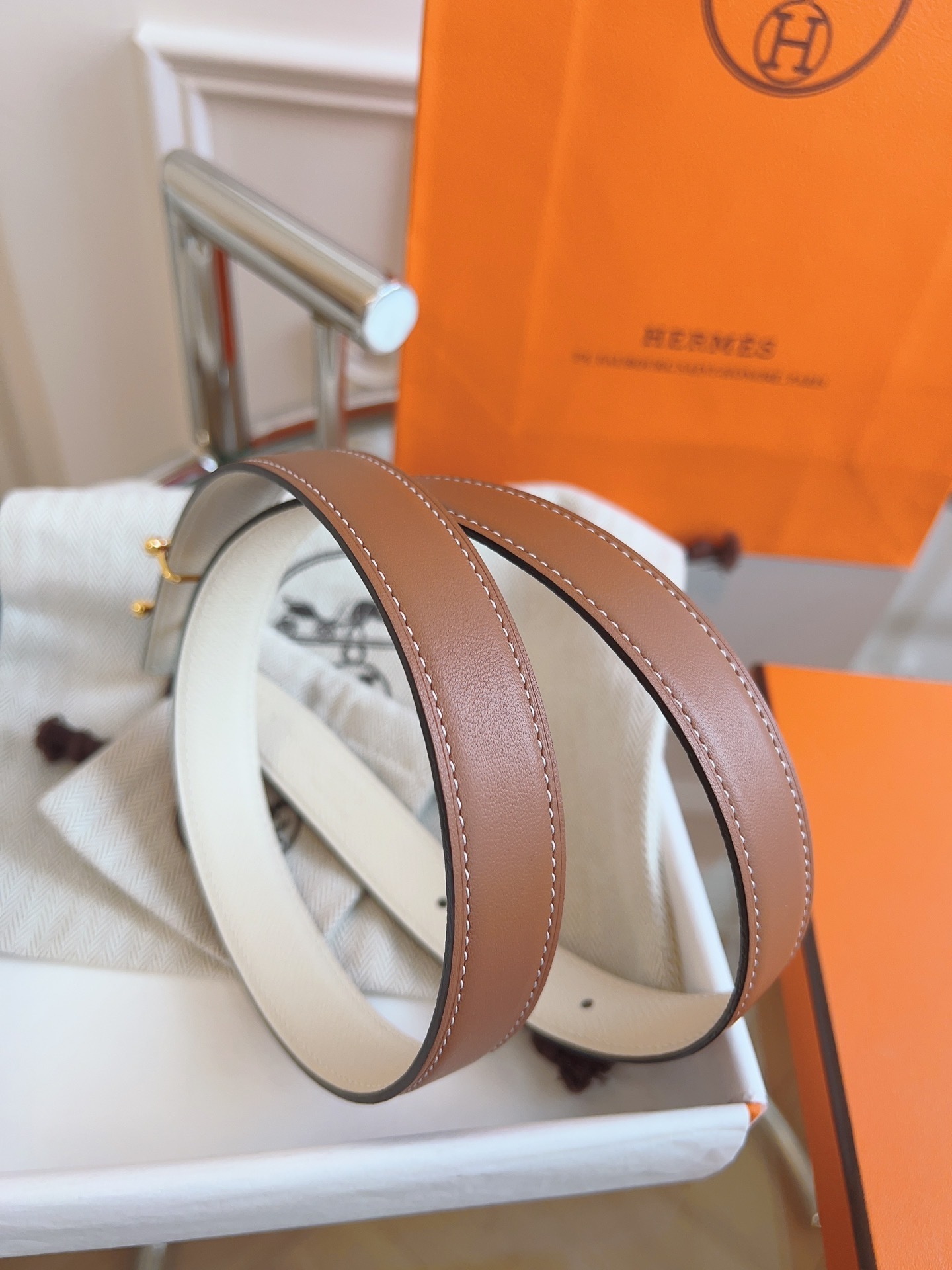 Hermès Reversible Leather Belt with Iconic Gold-Tone H Buckle
