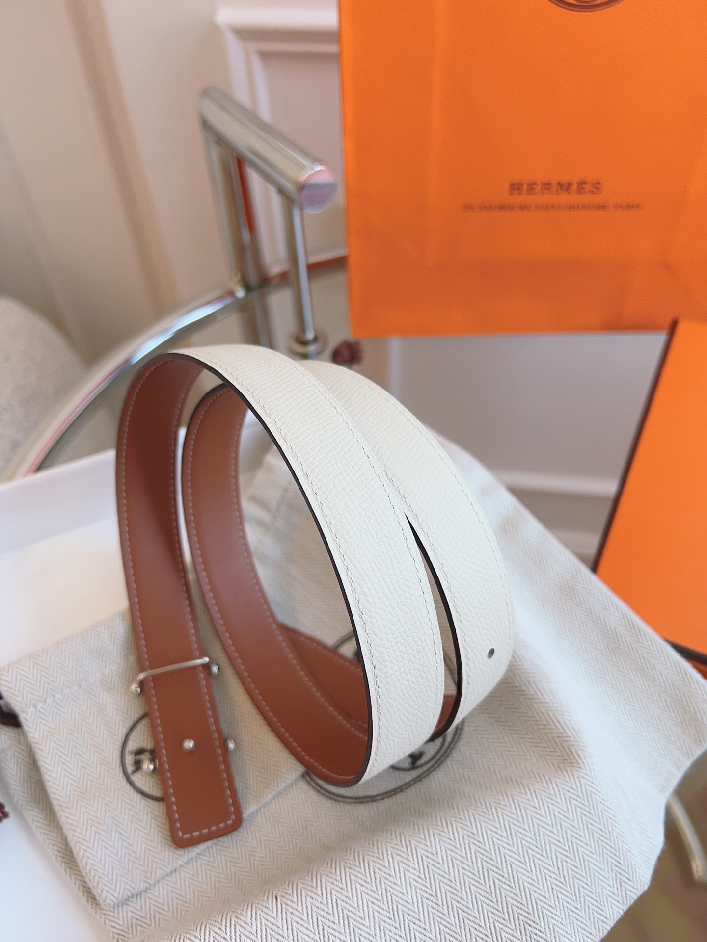 Hermès Kelly 18 Belt Epsom Leather with Palladium Hardware