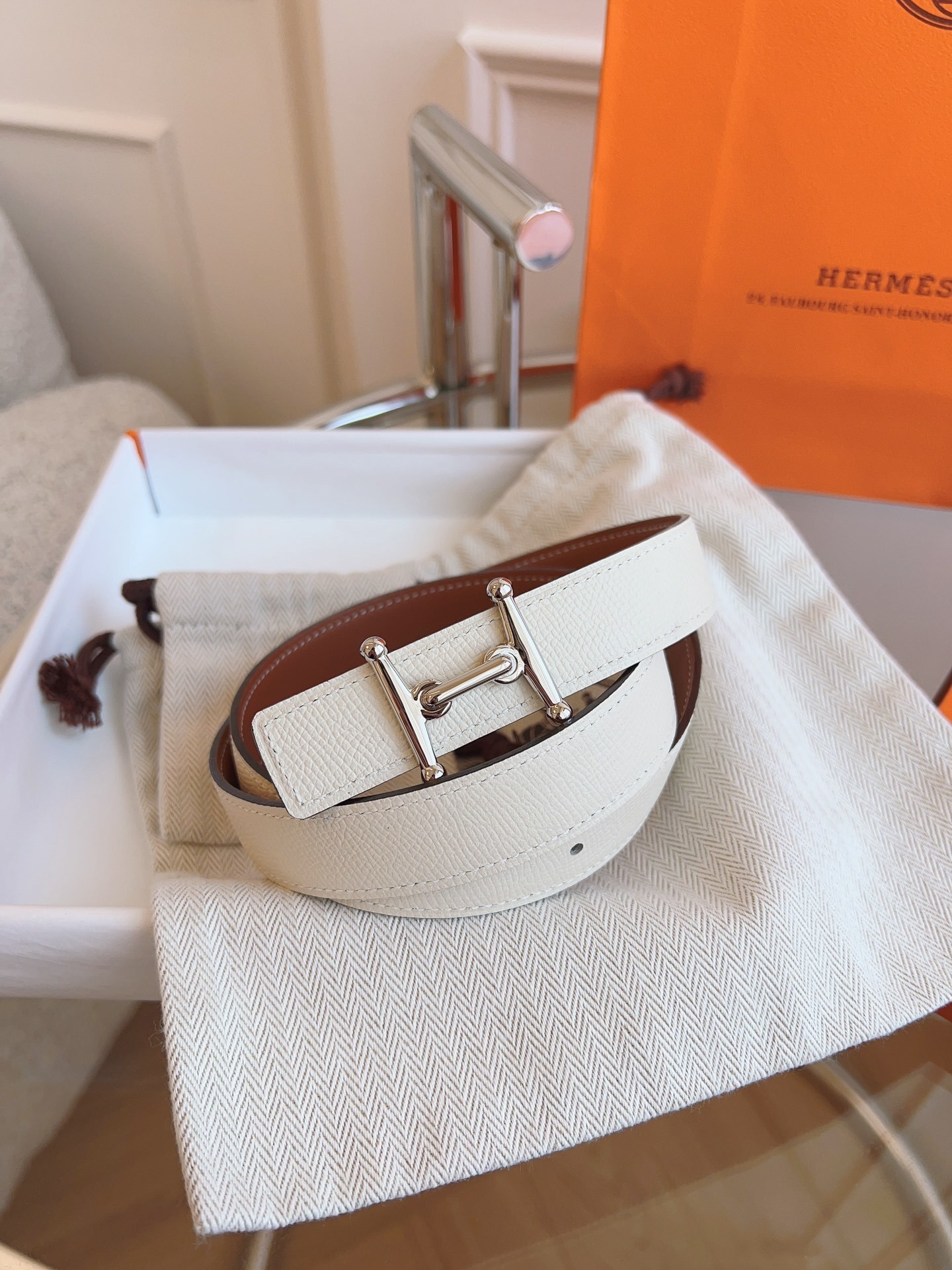 Hermès Kelly 18 Belt Epsom Leather with Palladium Hardware