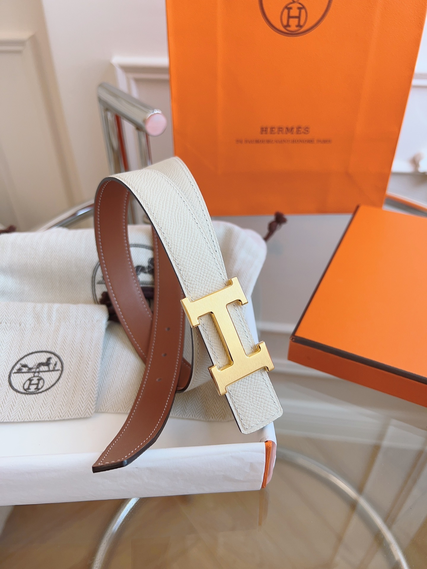 Hermès Reversible Belt with Gold H Buckle - White & Brown Leather