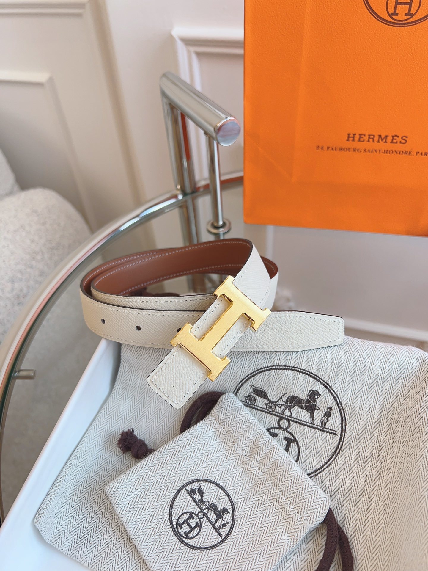 Hermès Reversible Belt with Gold H Buckle – White & Brown Leather