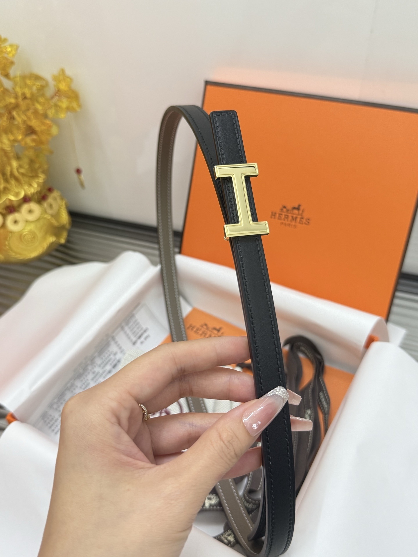 Hermes Thin Leather Belt for Women with Gold-Tone H Buckle