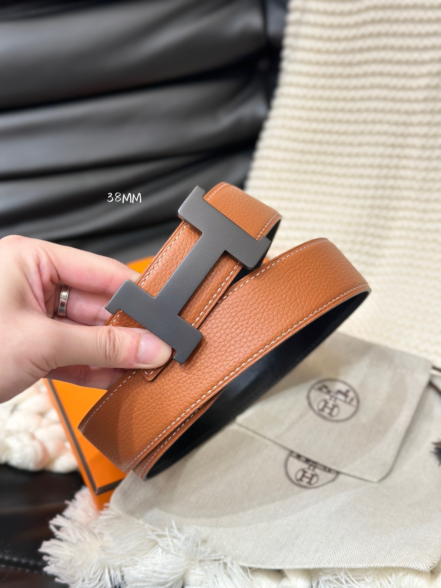 Hermes Constance Belt 38mm - Reversible Leather with Matte H Buckle